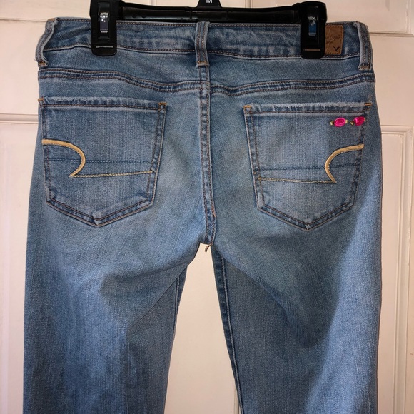 Rose Appliqué Jeans 🌷 - Picture 4 of 7